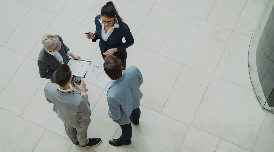 business manager leading team